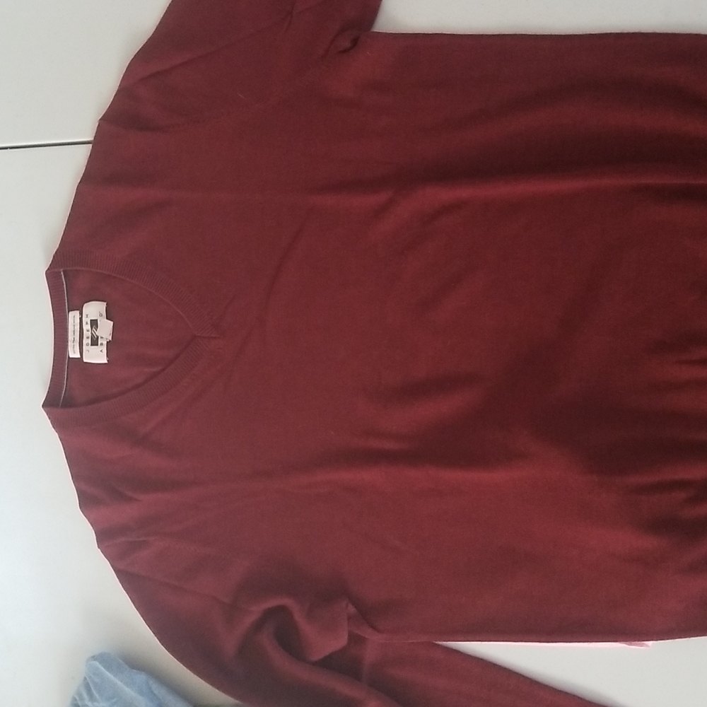 Men's Sweater, XL,  Joseph Abboud , Maroon,  extra fine merino wool